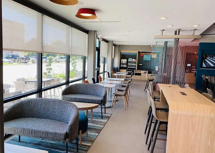 Avid Hotels - Beaumont By Ihg