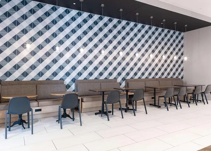 Home2 Suites By Hilton St Louis Downtown