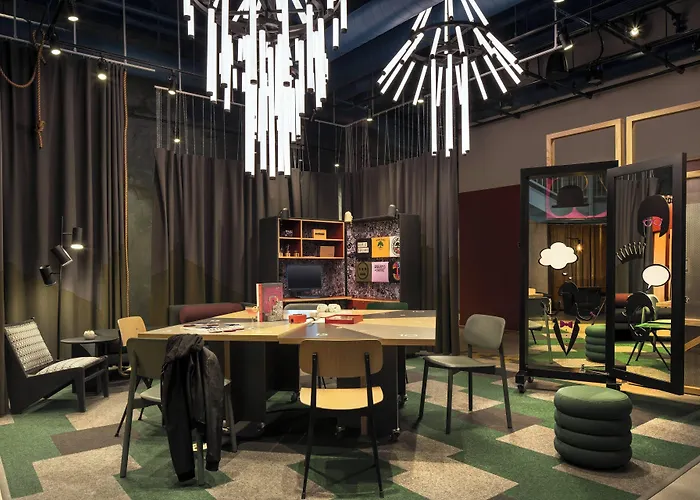Moxy Oakland Uptown