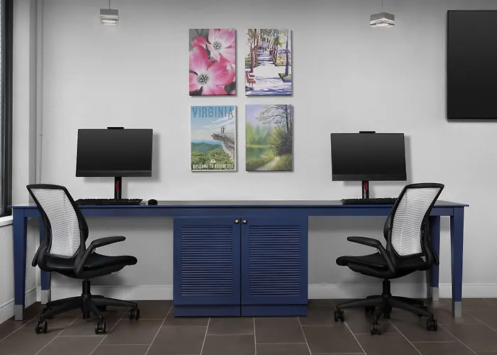 Home2 Suites By Hilton Falls Church