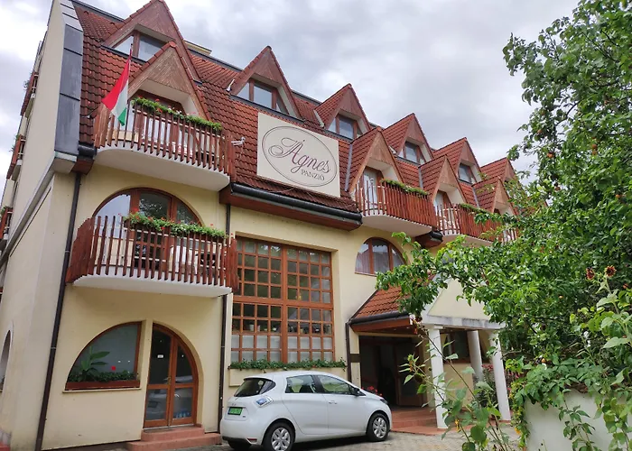 Ágnes Hotel