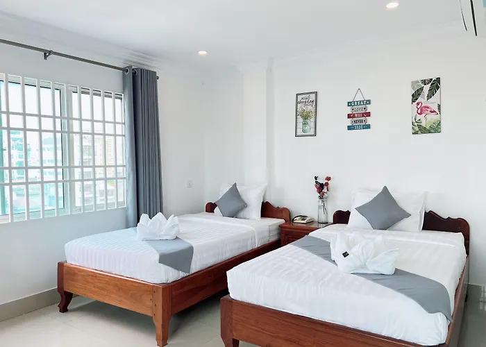 White Corner Hotel