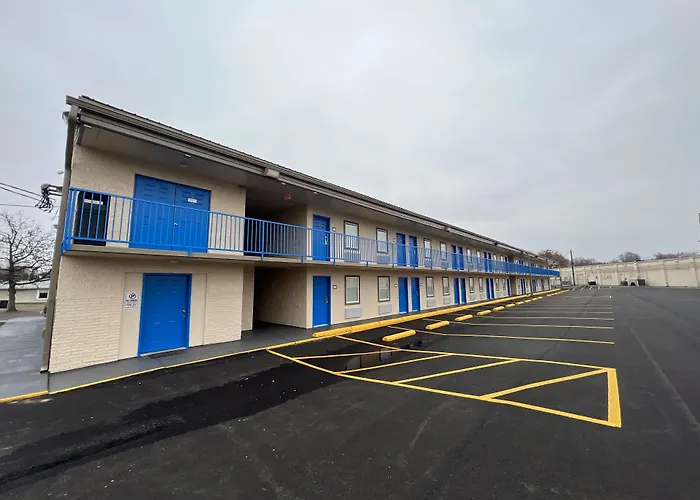 Super 8 By Wyndham Paducah I-24 Exit 4