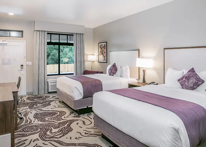 Hotel Siri Downtown - Paso Robles