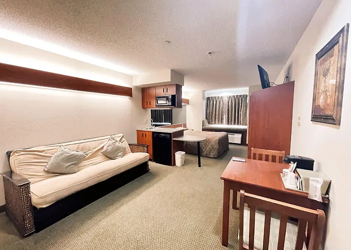 Welcome Inn & Suites