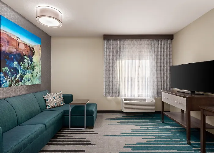 La Quinta By Wyndham Clovis Ca