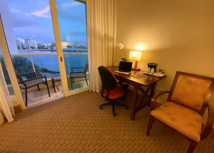 Costa Bahia Hotel Paseo Caribe