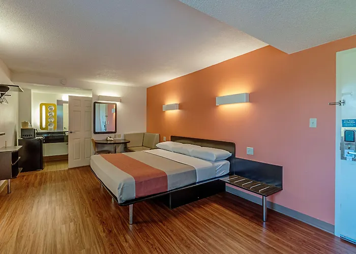 Motel 6-Martinsburg, Wv