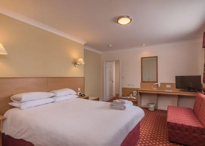 Crewe Arms Hotel