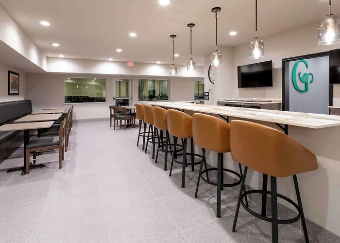 Grandstay Hotel & Suites Johnston-Des Moines, Ia