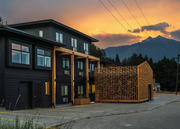 Gravity Haus Revelstoke