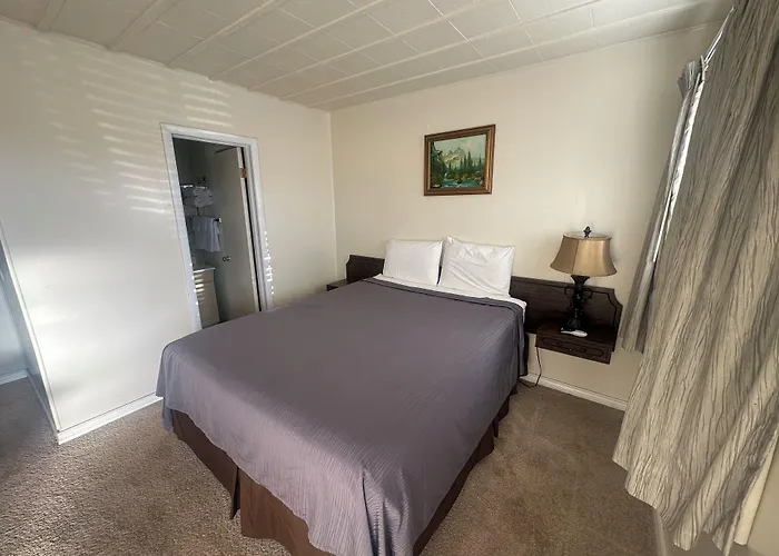 Grand Central Motel