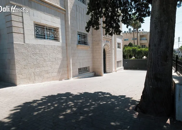 Dali House