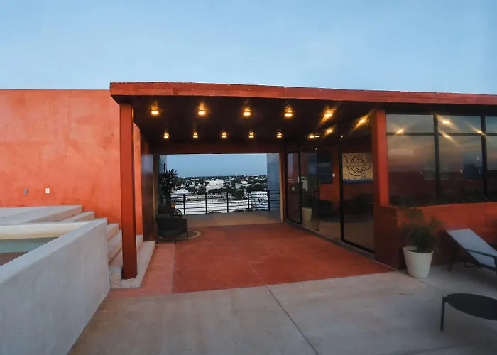 Everglades Suites