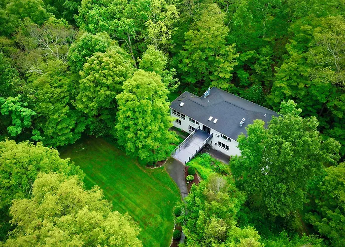 The Harlow House