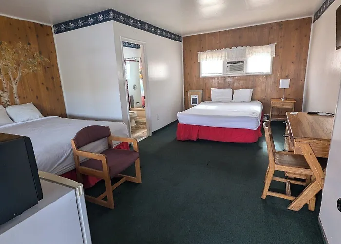 Silver Spur Motel