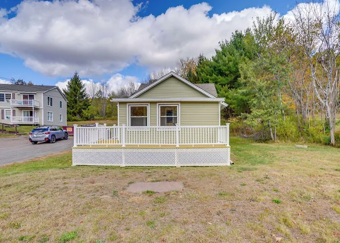 2 Mi To Windham Mountain: Scenic Home W/ Fire Pit!