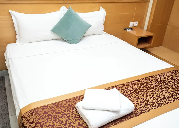 Hotel Golden Flora