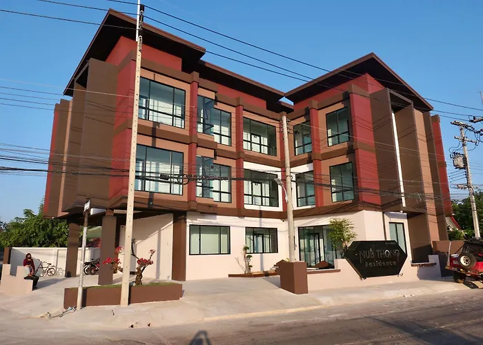 Nub Thong Residence