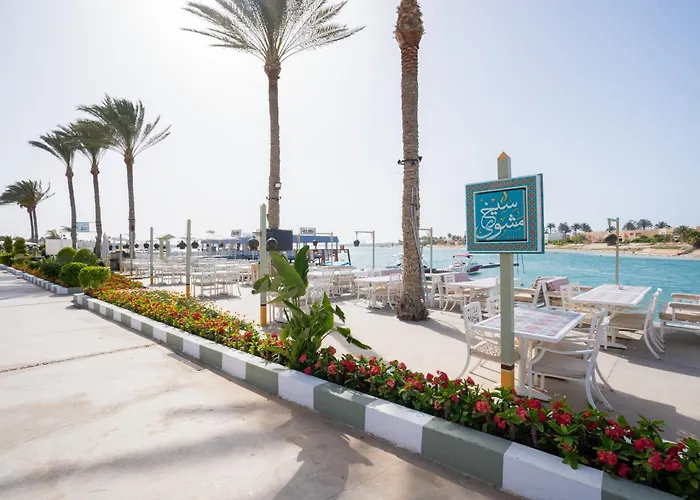Sea Gull Marina Hotel