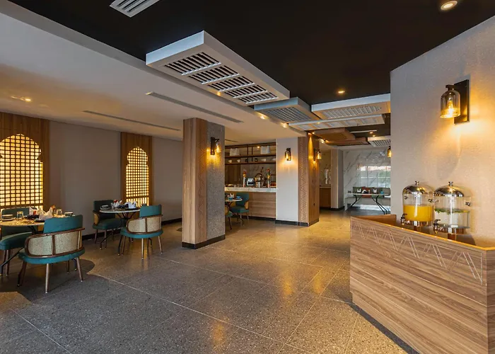 Ewaa Express Hotel - Al Shati