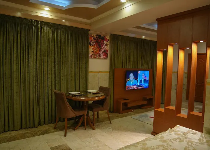 Royal Eagle Hotel