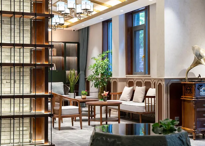 Nost Algia S Hotel Chengdu Kuanzhai Alley