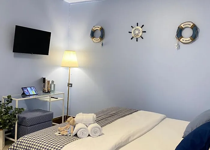 Triple J Hotel Trang