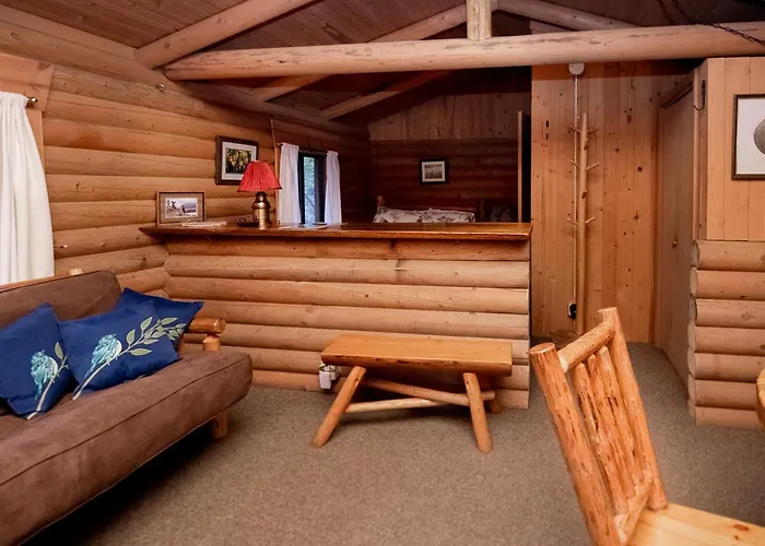 Experience Montana Cabins - Birdsong #2