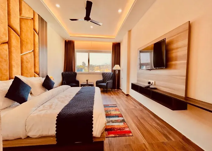 Ganges Blossom Luxury Stay