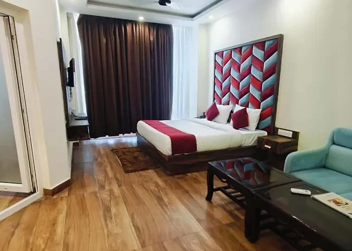 Ganges Blossom Luxury Stay