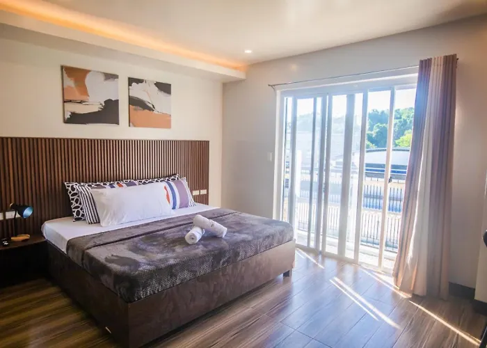 Hotel Naer