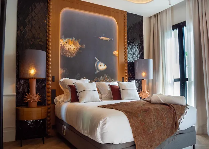 Boada Riera - The Roomsbyreini