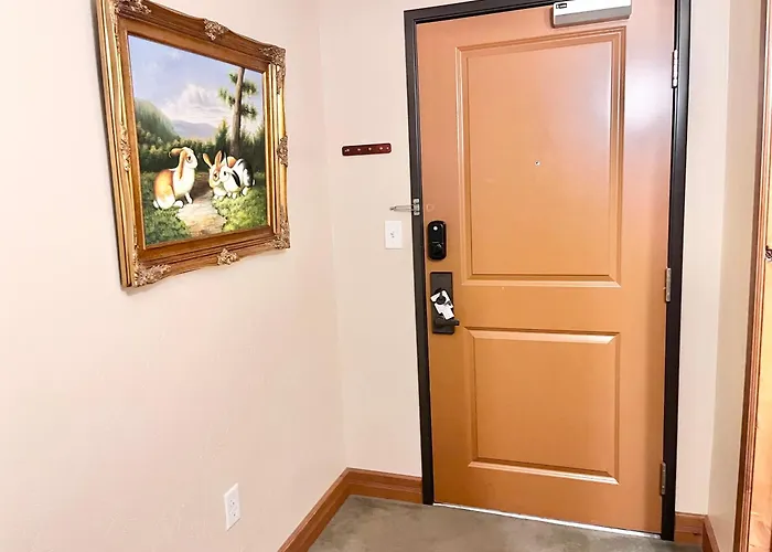Elevated 2Q Suite Near Park City Ski + Pool -1047