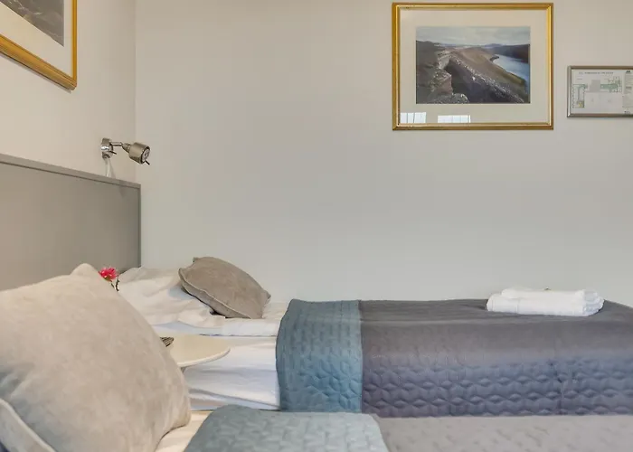 Flyers Airport Hotel