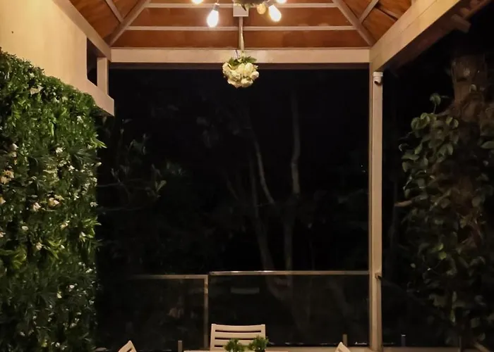 Alphineglow Hotel