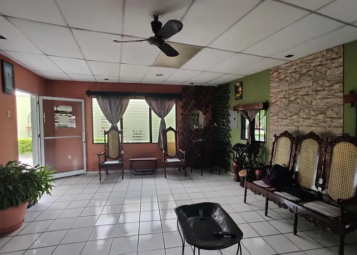 Hotel En Santa Ana