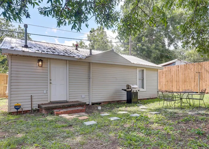 Clean Birmingham Home | Fenced Yard | Bessemer