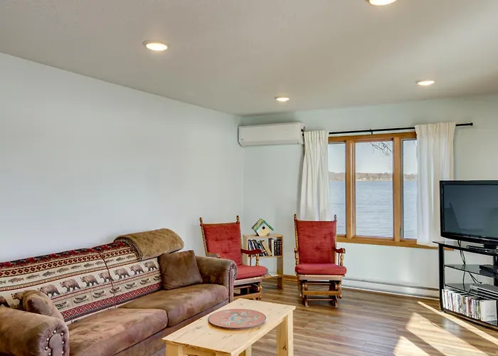 Pet-Friendly South Long Lake Oasis W/ Dock