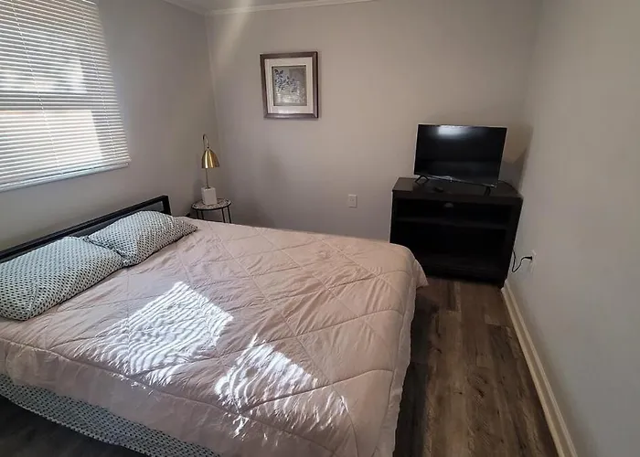 Family-Friendly 3-Bedroom Escape With Boat Or Rv Parking