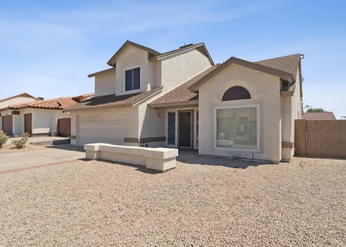 Luxury Home In Phoenix Peoria For 16 Guests & Pool