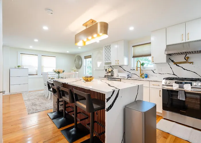 Elegant 4Br Home Yard 4 Parking In Dedham