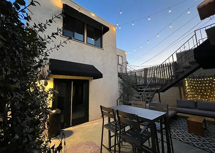 Lalaland Bungalow