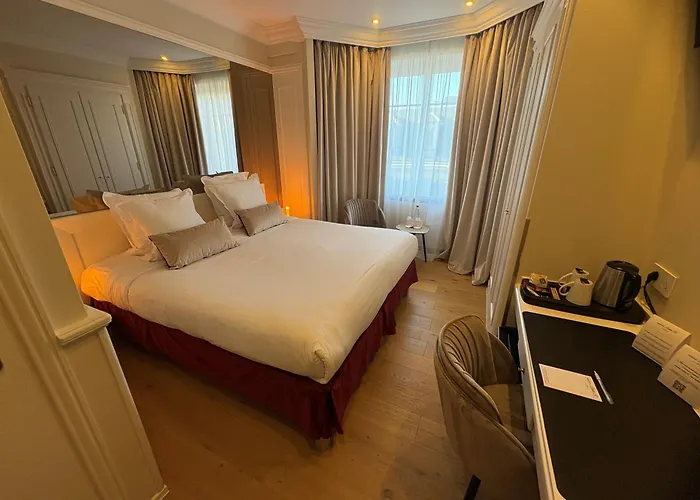 Maison Lutetia R