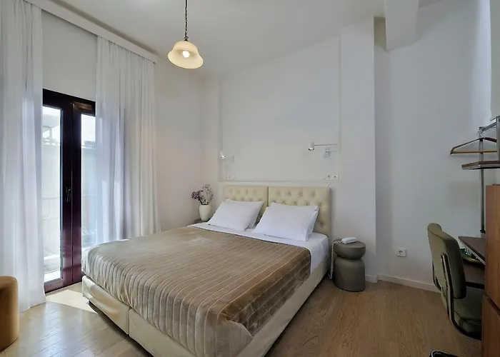 Dryades&Orion Hotel