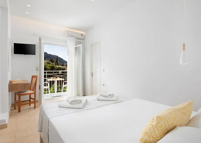 Bella Vista Beach Hotel