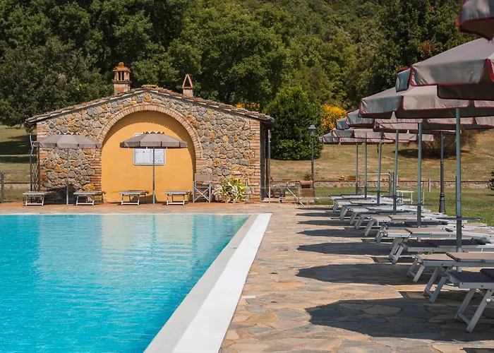 Hotel & Restaurant Casolare Le Terre Rosse
