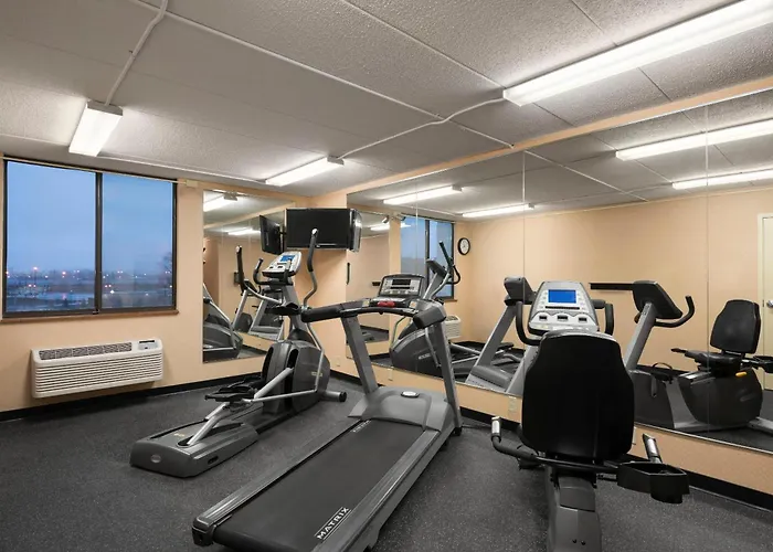 Days Hotel By Wyndham University Ave Se