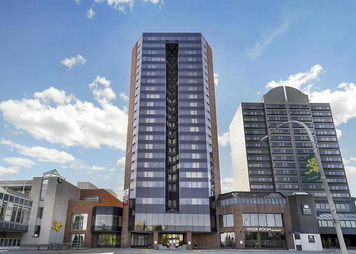 Best Western Plus Waterfront Hotel