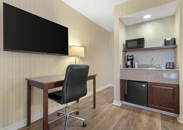 Best Western Plus Big America